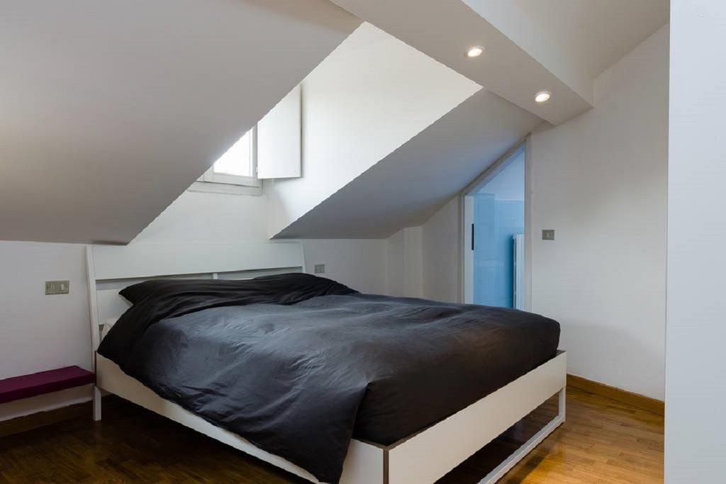 V12 Design Apartments Milano Cameră foto